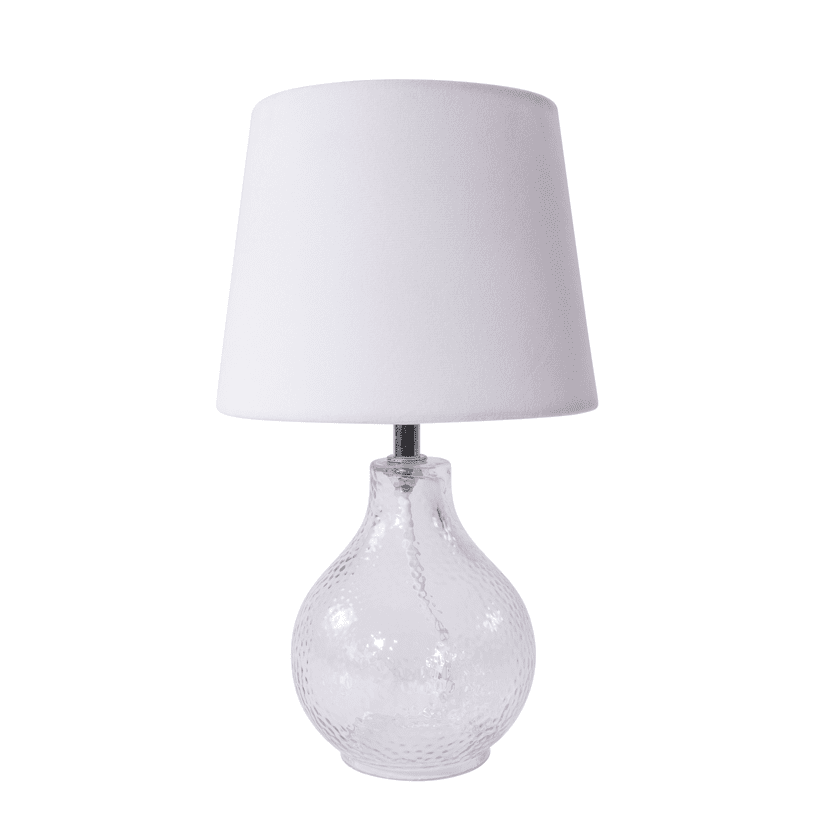 Julia 30cm Weiß tischlampe Von Pixie Design - Die Tischleuchte Julia kombiniert einen eleganten Glassockel mit einem Textilschirm und schafft so eine moderne und stilvolle Beleuchtungslösung.
