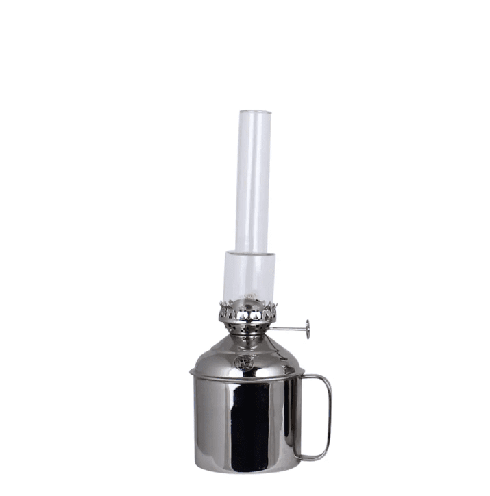 Kerosene lamp linné small Silber Von Strömshaga - Elegante Petroleumlampe mit Griff.