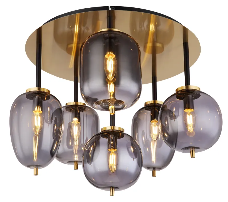 Blacky Ø63 Messing deckenleuchte Von Globo Lighting - Lampan &auml;r utrustad med 6st r&ouml;kf&auml;rgade glaskupor i olika former, som h&auml;nger fr&aring;n taket p&aring; mattsvarta st&auml;nger f&auml;sta vid en m&auml;ssingsf&auml;rgad bas.