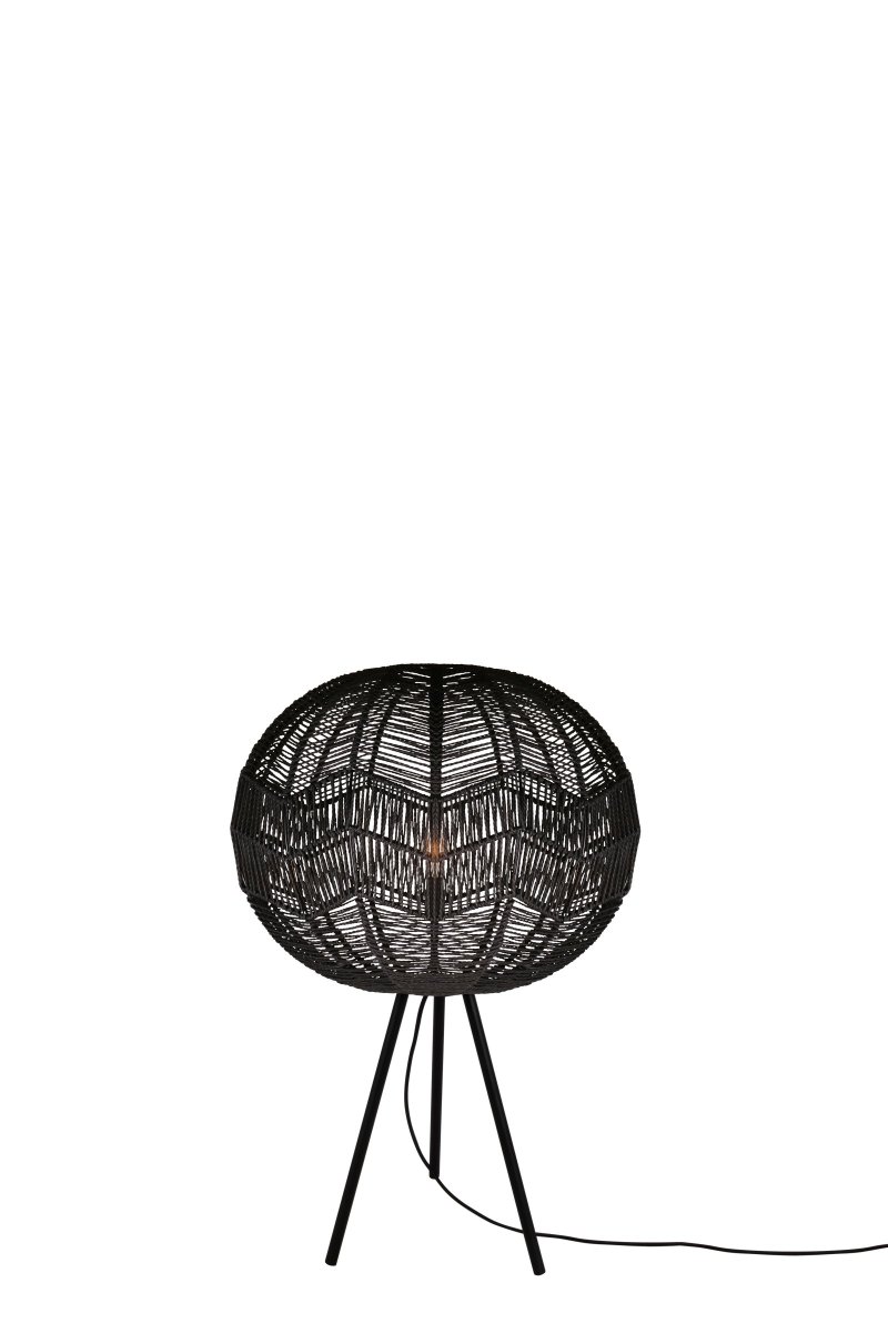 Missy Schwarz stehlampe Von Globen Lighting - Die Leuchte verfügt über ein 200 cm langes schwarzes Textilkabel mit Schalter.