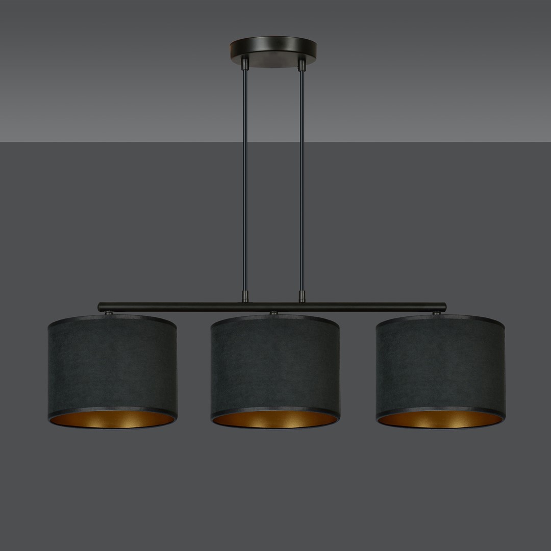 Hilde 72cm Schwarz hängelampe Von Emibig Lighting - Die einfache Konstruktion und das elegante Farbschema machen Hilde zu einer vielseitigen Wahl, die sich in viele verschiedene R&auml;ume und Stile einf&uuml;gt.