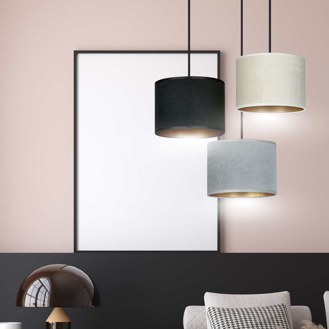 Hilde 50cm Mehrfarbig hängelampe Von Emibig Lighting - Das schlichte Design und die elegante Farbauswahl machen es zu einer vielseitigen Wahl f&uuml;r verschiedene R&auml;ume.