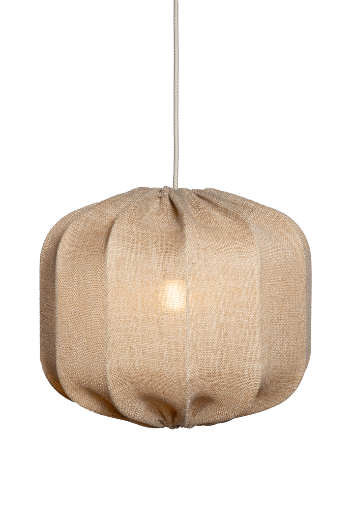 Dester Lampenschirm Ohne Aufhängung Ø38 Beige hängelampe Von Alde & Lind - Der Leinenstoff verleiht dem Dester Lampenschirm einen edlen und eleganten Ausdruck.