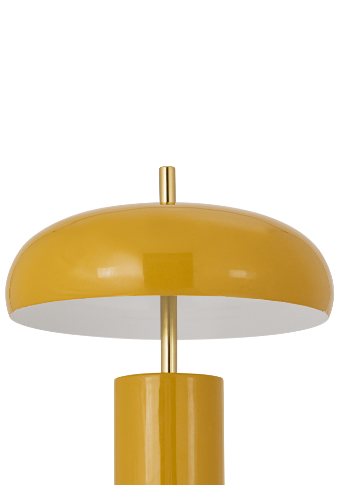 Lex 40cm Gelb tischlampe Von Alde & Lind - Im Lieferumfang enthalten sind ein 2 m langes schwarzes Kabel, ein Netzschalter und ein Netzstecker.