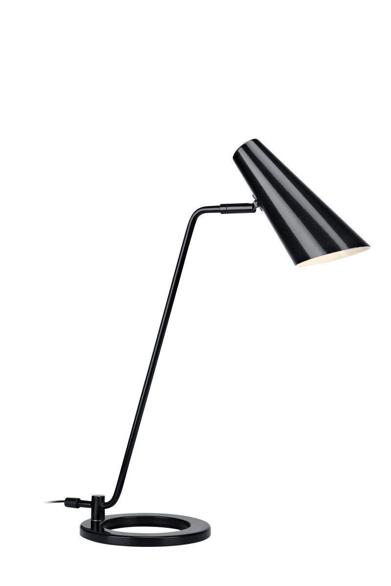 Cal 50cm Schwarz schreibtischlampe Von Markslöjd - Die Tischlampe Cal ist stilvoll und schlicht.