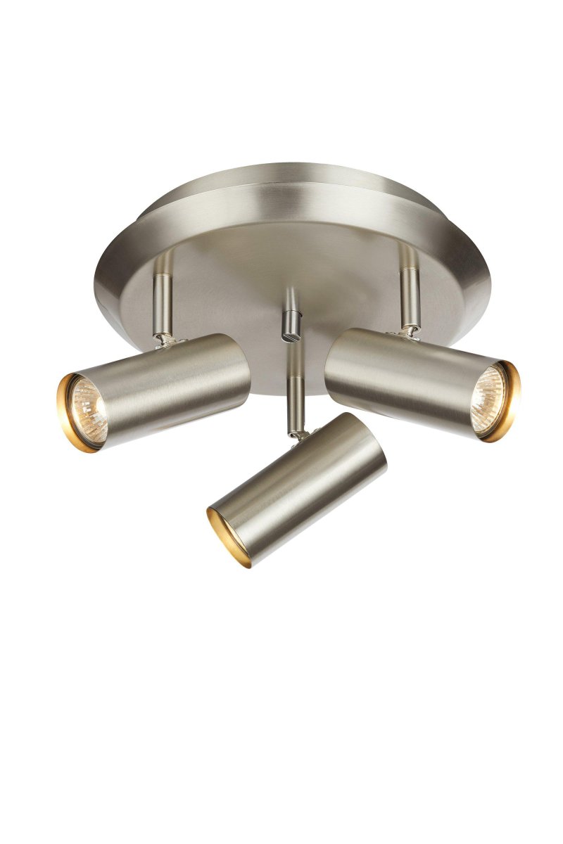 Barcelona 3 Stahl spotlight Von Markslöjd - Die Deckenleuchte Barcelona verfügt über drei Strahler in gerader Zylinderform.