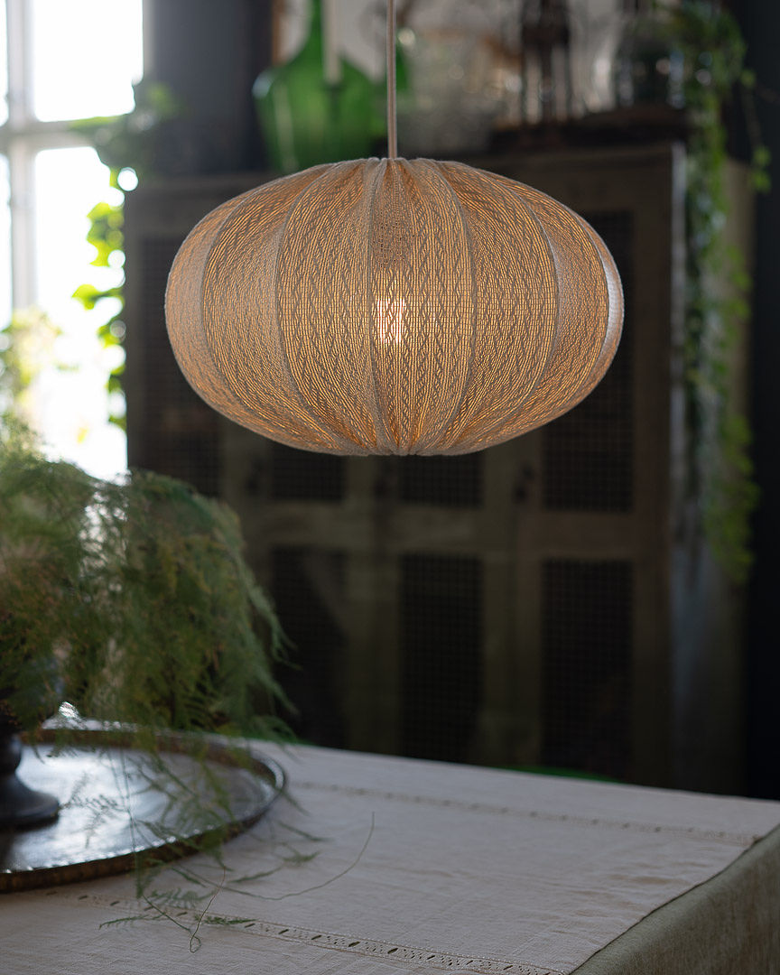 Moon Lampenschirm Ohne Aufhängung Ø45 Cremefarben hängelampe Von Alde & Lind - Kombinieren Sie die Lampe immer mit einer Aufhängung mit der Artikelnummer 10113 oder 10281.