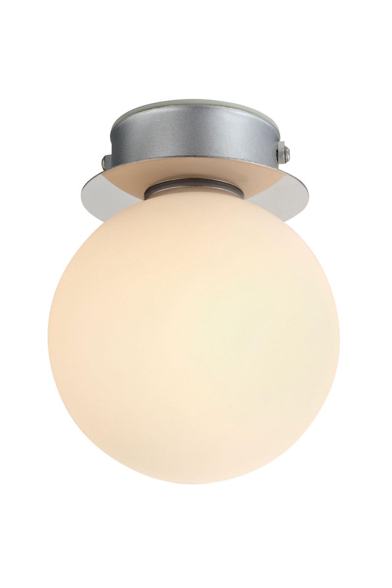 Mini Ø10 Weiß badezimmerlampe Von Markslöjd - Diese Lampe verbreitet ein gleichmäßiges und angenehmes Licht und eignet sich daher ideal als Stimmungslicht oder zum Hervorheben bestimmter Bereiche in Ihrem Zuhause.