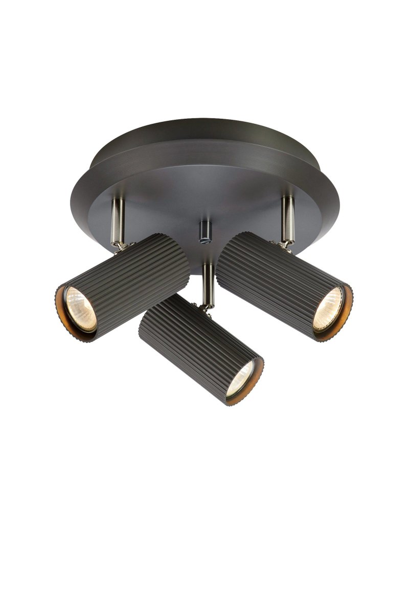 Costilla 3 Grau spotlight Von Markslöjd - Mit ihrem minimalistischen Design und der hochwertigen Verarbeitung vereint diese Lampe Ästhetik und praktische Beleuchtung und wird zu einem raffinierten Detail in Ihrem Zuhause.