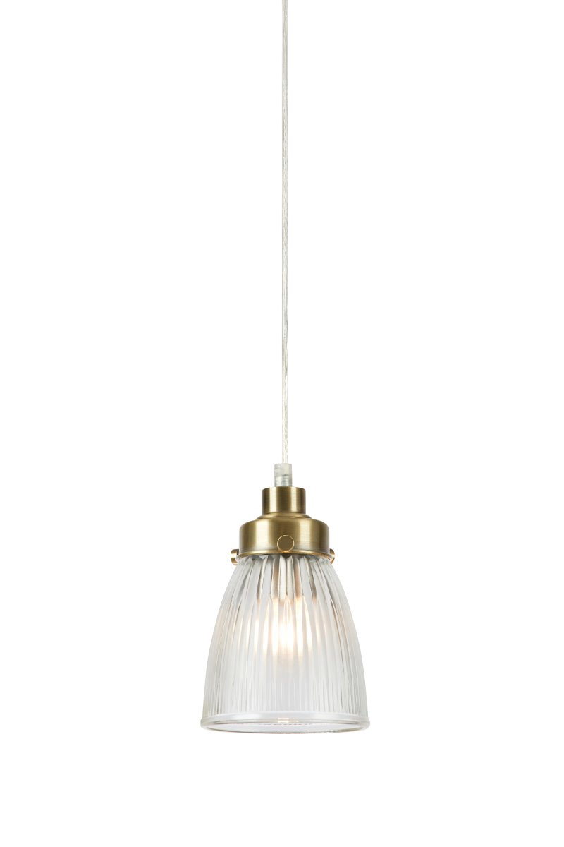 Bellis Ø10 Transparentes/antike Messing fensterlampe Von Markslöjd - Fensterleuchte aus transparentem Glas mit feinen Details in Antikmessing-Optik &ndash; eine zeitlose Kombination, die f&uuml;r eine warme und einladende Atmosph&auml;re am Fenster oder in einer Ecke sorgt.