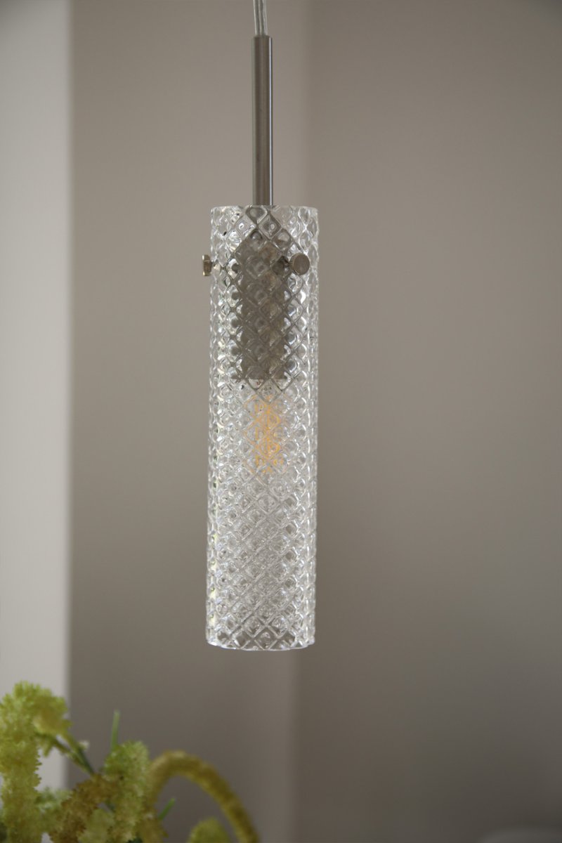 Vibia Ø5 Transparent fensterlampe Von Markslöjd - Vibia f&uuml;gt sich perfekt ins Fenster ein und wird zu einem dekorativen Element, das dem Raum stimmungsvolles Licht und Charakter verleiht.