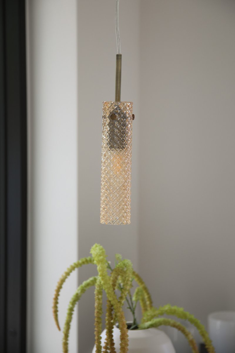 Vibia Ø5 Bernstein fensterlampe Von Markslöjd - Die Leuchte wird mit einem 3,5 m langen, transparenten Kabel, einem Netzschalter und einem Netzstecker geliefert.