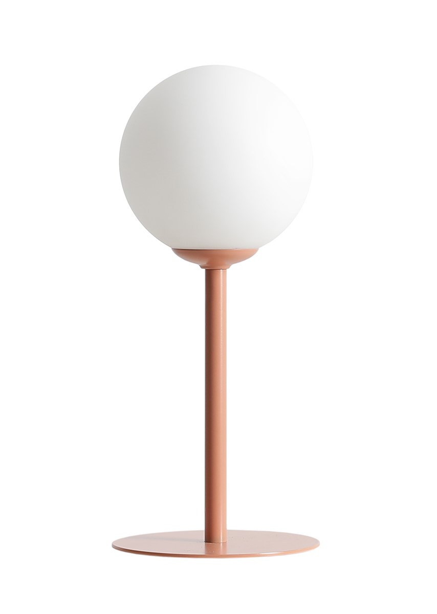 Pinne 35cm Koralle tischlampe Von Artera - Die runde Opalkugel verbreitet ein weiches und angenehmes Licht, perfekt um eine warme und einladende Atmosphäre im Raum zu schaffen.
