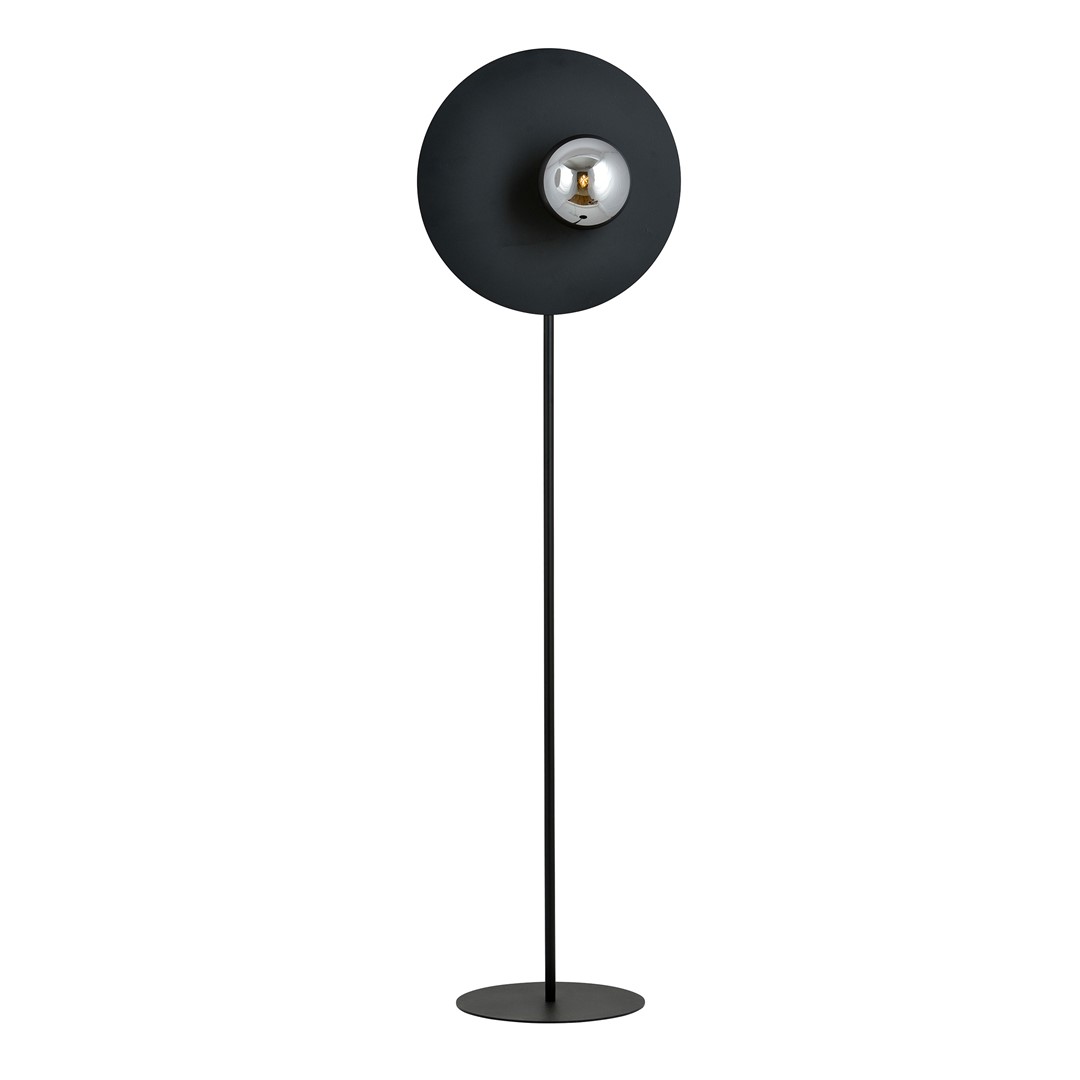 Oslo Schwarz/Rauchig stehlampe Von Emibig Lighting - Ein dekoratives und funktionales Detail für Ihr Zuhause.