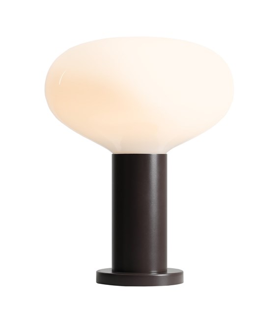 Zoombild von Flo 33cm Dunkelbraun tischlampe Von Artera - Sie hat einen stilvollen Rahmen in Dunkelbraun und einen runden wei&szlig;en Glasschirm, der ein weiches und angenehmes Licht verbreitet.