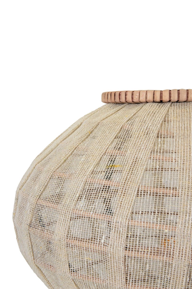 Borneo 37cm Natur tischlampe Von Globen Lighting - Tropisches Grün, ein Rascheln in den Palmenblättern und die Wellen, die sich brechen und wie eine Decke über den kilometerlangen weißen Sandstrand legen.