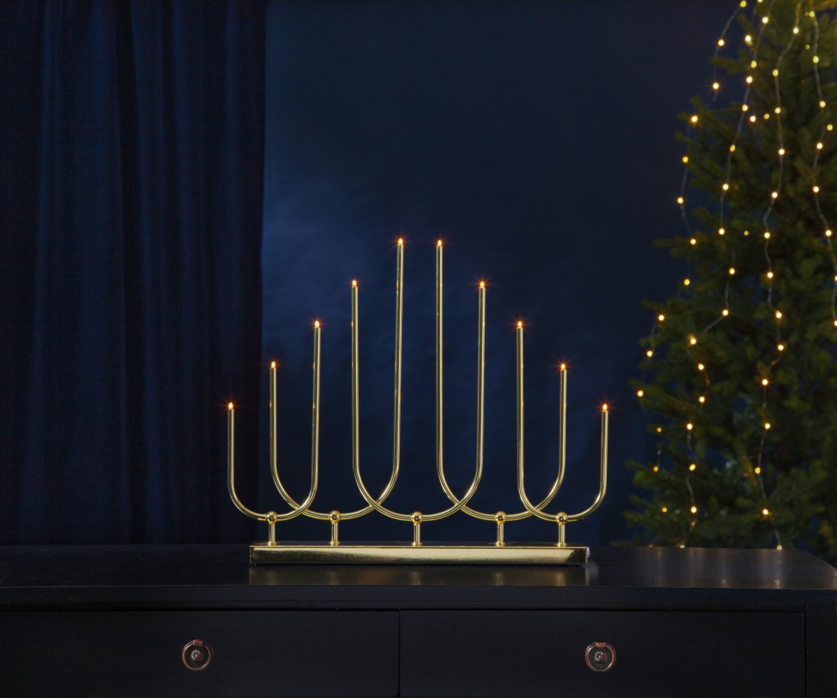 Novum Messing Von Star Trading - Novum leuchtet wundersch&ouml;n und verbreitet eine wunderbare Weihnachtsstimmung.