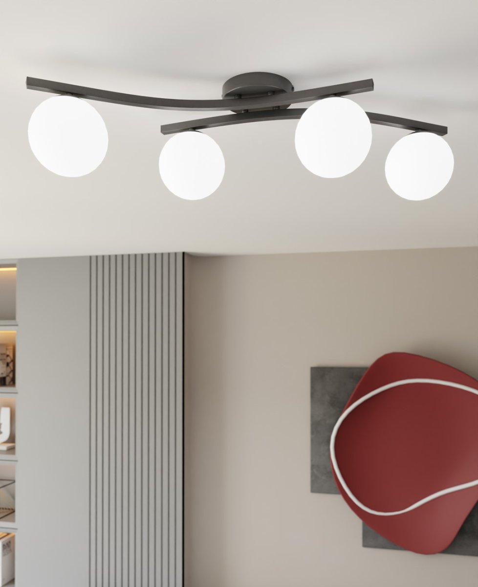 Opus 84cm Weiß deckenleuchte Von Emibig Lighting - Die schlichte Form und die Opalglaskuppeln verleihen dem Raum Weichheit und Leichtigkeit, w&auml;hrend die Lampe ein angenehmes, diffuses Licht verbreitet.