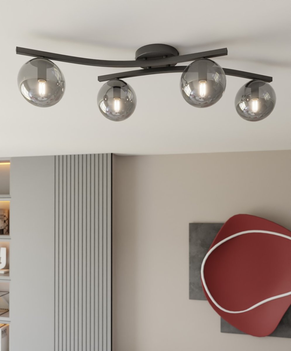 Opus 84cm Rauchfarben deckenleuchte Von Emibig Lighting - Die schlichte Form und die Rauchglaskuppeln verleihen dem Raum Weichheit und Leichtigkeit, w&auml;hrend die Lampe ein angenehmes, diffuses Licht verbreitet.