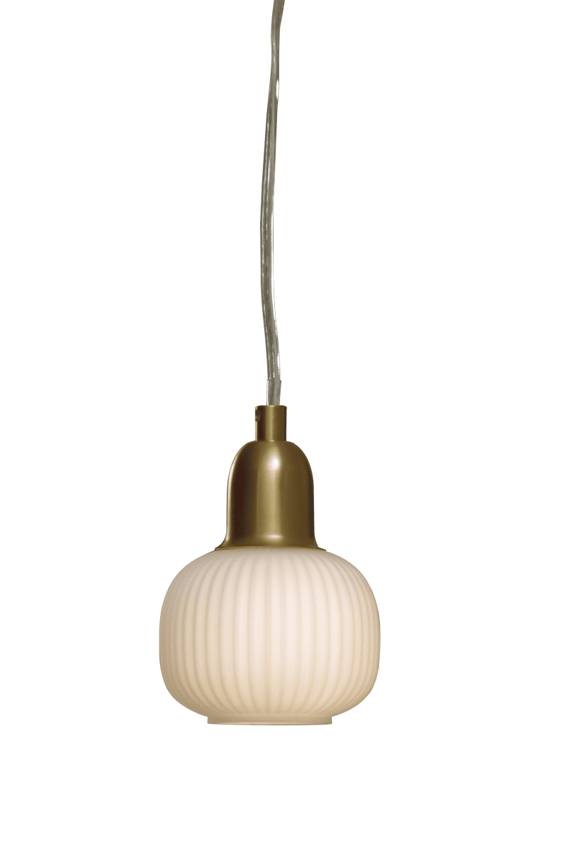 Elin Ø10 Mattes Messing fensterlampe Von Aneta Lighting - Fensterlampe Elin aus matt messingfarbenem Metall mit weißem geriffeltem Glasschirm.