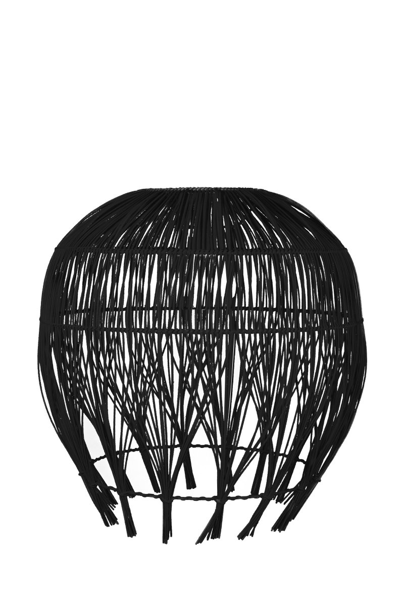 Montego Ø50 Schwarz hängelampe Von Globen Lighting - Dieser Lampenschirm ist aus schwarzem Rattan gefertigt und die Aufh&auml;ngung ist separat erh&auml;ltlich.