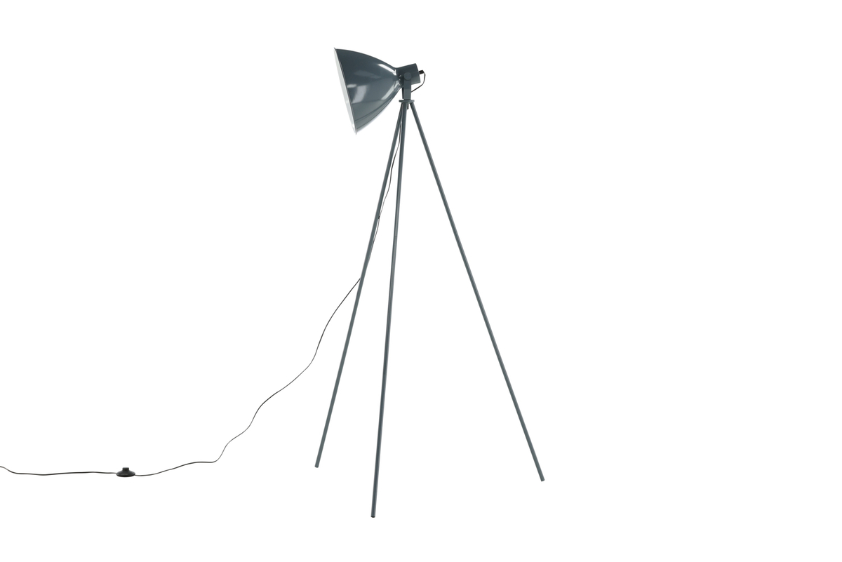 Tiv Blau stehlampe Von Venture Design - Das moderne Design in Kombination mit der gedeckten blauen Farbe macht die Leuchte zu einem sanften Blickfang, der mit dem Raum verschmilzt und ihn gleichzeitig aufwertet!