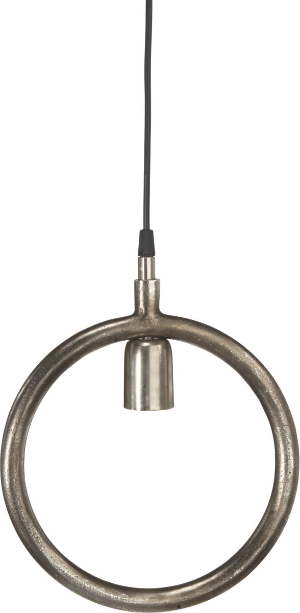 Circle Ø25 Silber hängelampe Von PR Home - Die Circle-Deckenlampe ist eine einfache und stilvolle Deckenlampe aus Metall.