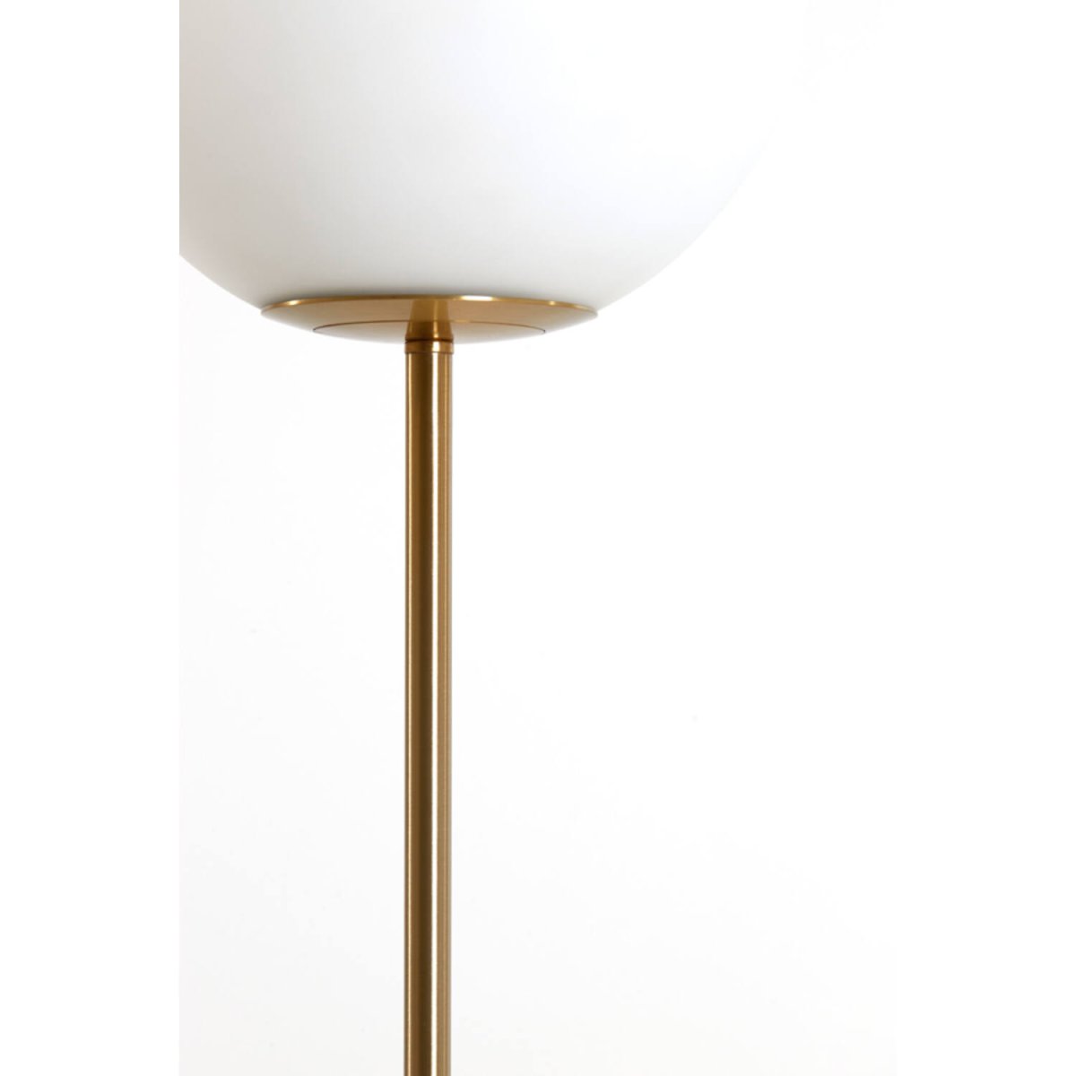 Medina Antikes Messing stehlampe Von Light & Living - Der Sockel aus Marmor in Kombination mit dem Sockel aus Aluminium mit antikem Messing-Finish trägt zur Eleganz bei.