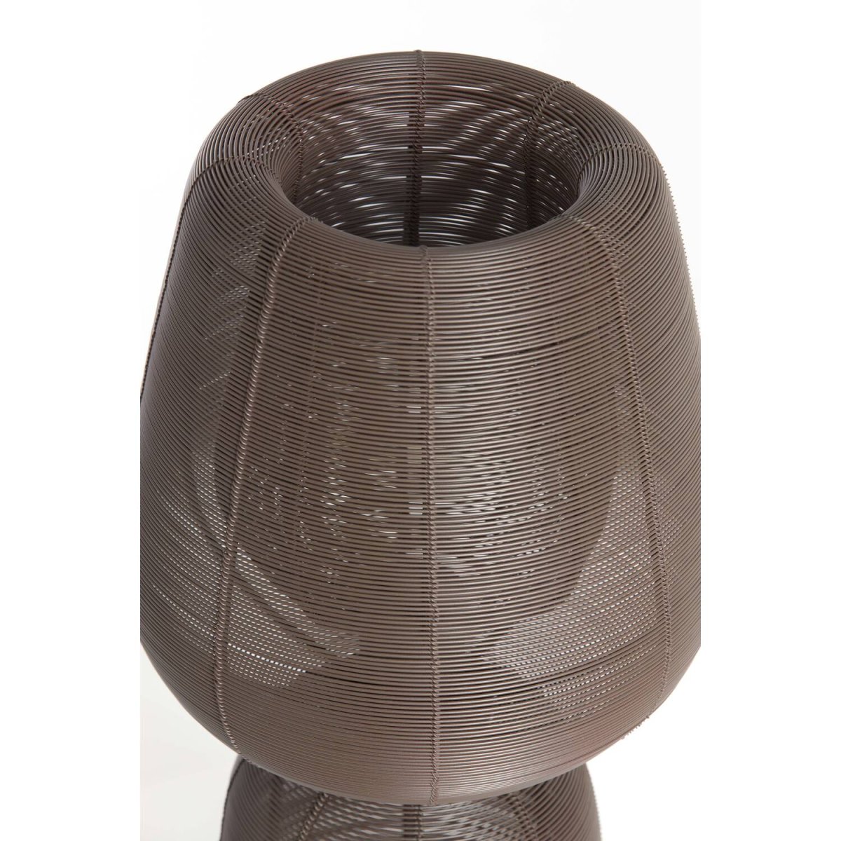 Aboso 54cm Braun tischlampe Von Light & Living - Ihre einzigartige Form verleiht ein modernes und elegantes Ambiente und passt perfekt in jedes Interieur im Industrie- und skandinavischen Stil.