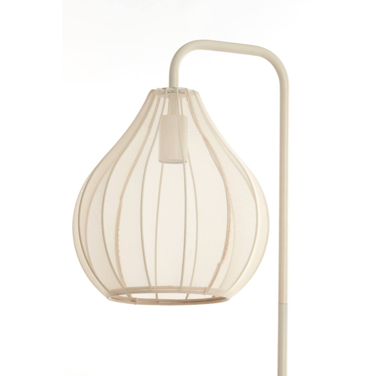 Elati Sand stehlampe Von Light & Living - Ihr harmonisches Design verleiht jedem Raum eine moderne und zugleich warme Atmosphäre und passt perfekt zu skandinavischen und Boho-Einrichtungen.