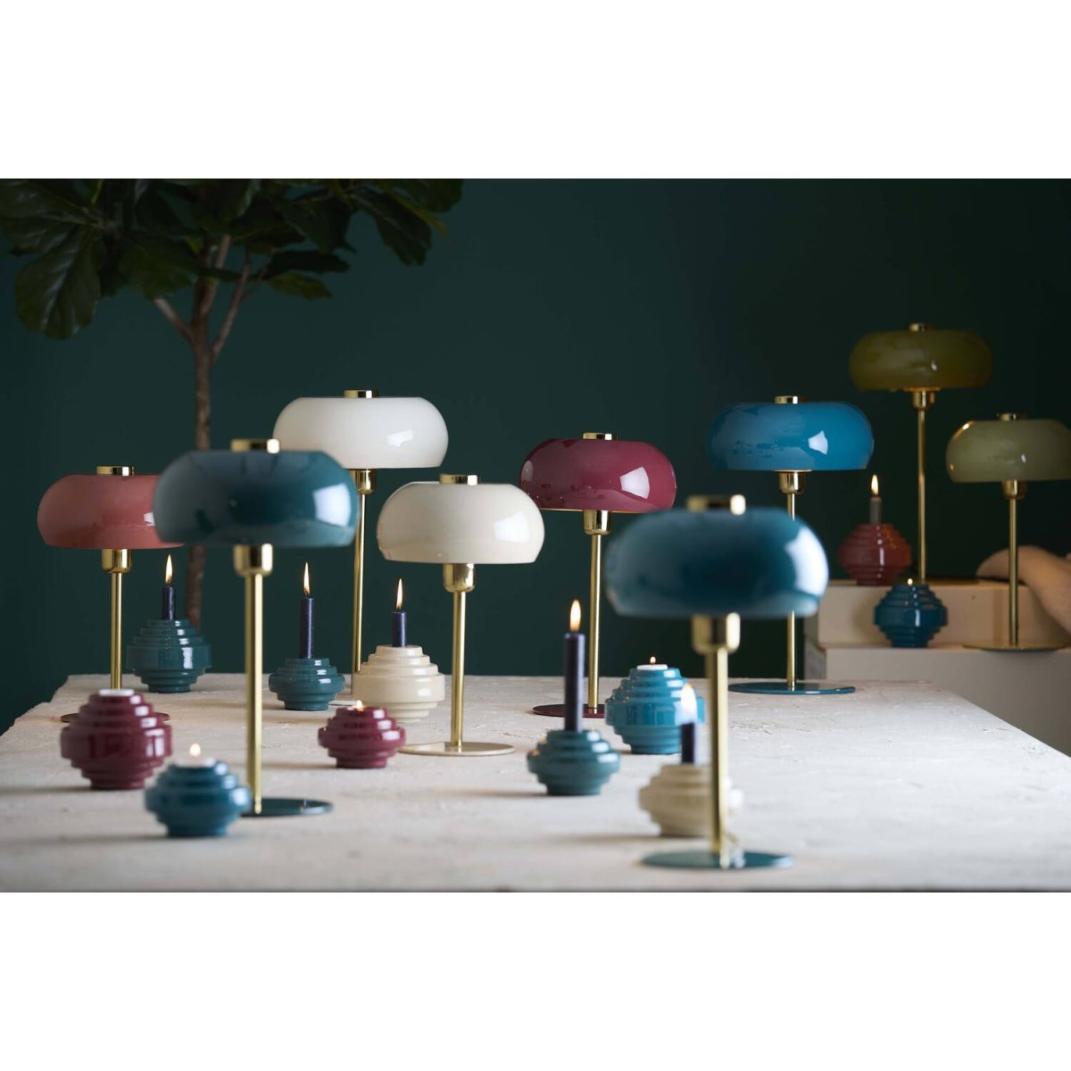 Surin 40cm Burgund tischlampe Von Light & Living - 