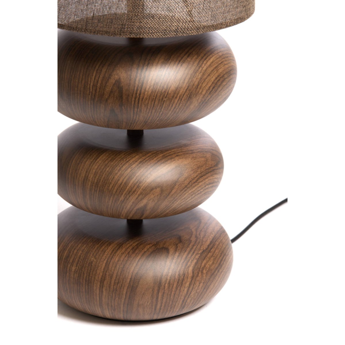 Danialo 67cm Braun tischlampe Von Light & Living - Die harmonische Materialkombination schafft eine warme und einladende Atmosphäre – perfekt für skandinavische oder Boho-Einrichtungen.