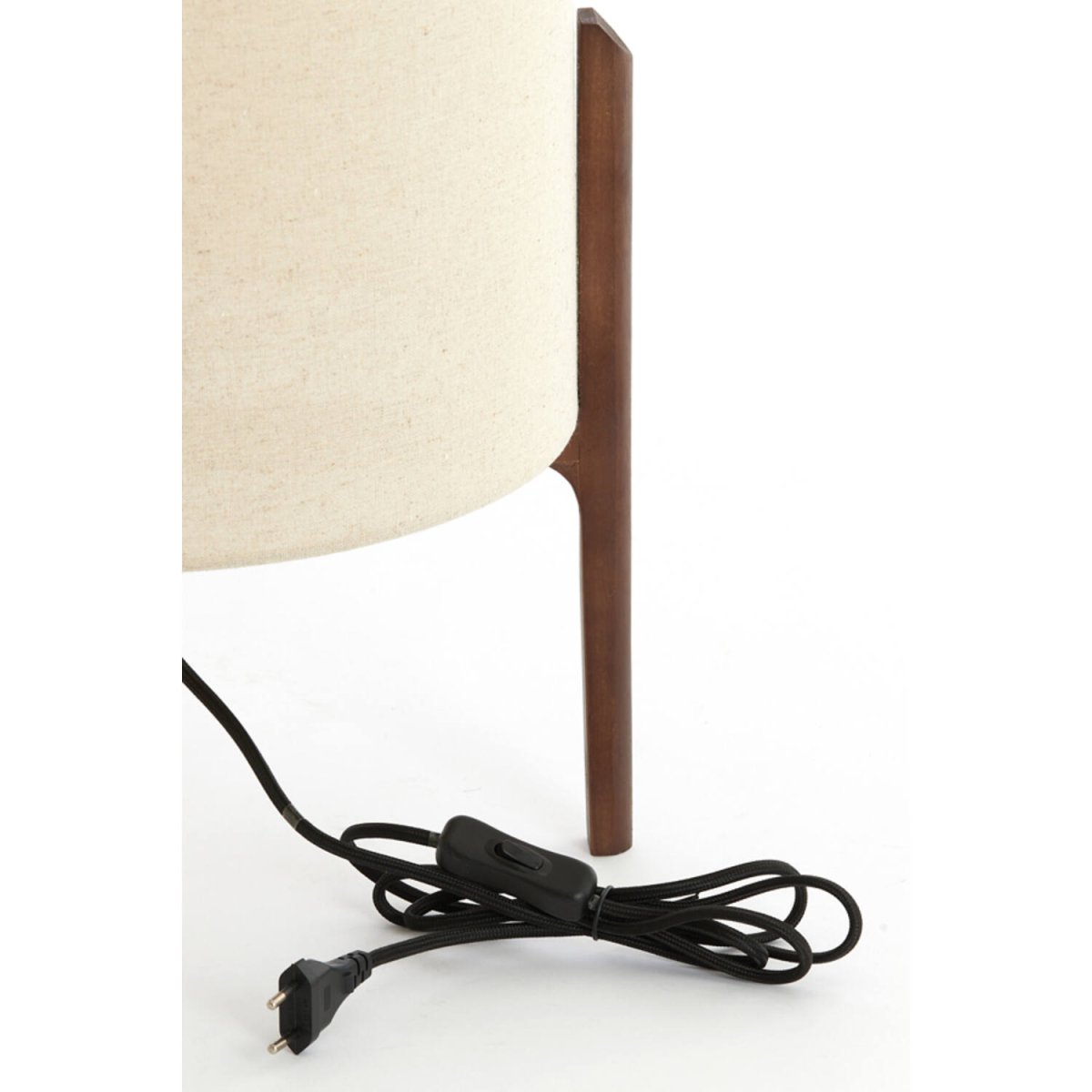 Litto 58cm Natur tischlampe Von Light & Living - Die Kombination aus warmen Holzt&ouml;nen und dem hellen Leinenstoff verleiht der Leuchte eine harmonische und ruhige Ausstrahlung, die sich perfekt in moderne wie auch klassische Wohnr&auml;ume einf&uuml;gt.
