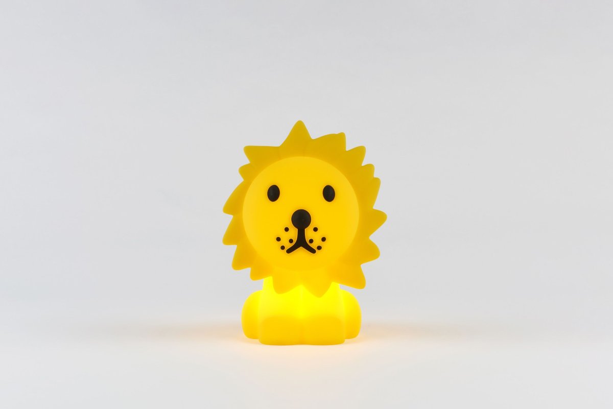 Bundle of Light - Lion Mini Gelb kinderlampe Von Mr Maria - Bringen Sie mit dieser bezaubernden L&ouml;wenlampe etwas Licht und Freude in Ihren Tag und Ihr Zuhause.