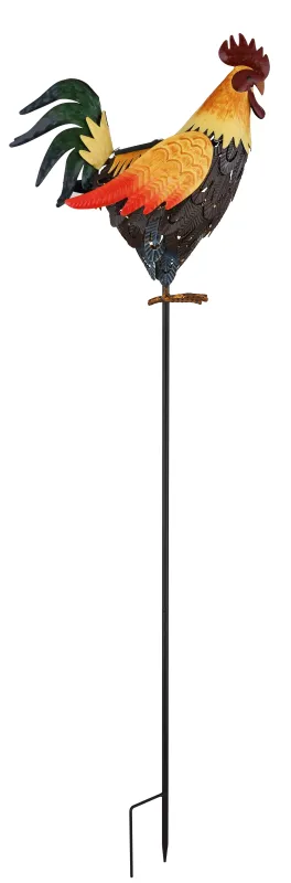 Rooster Mehrfarbig solarleuchte Von Globo Lighting - Den fungerar b&aring;de som en dekorativ detalj och en st&auml;mningsfull ljusk&auml;lla som ger din utomhusmilj&ouml; en hemtrevlig och lantlig karakt&auml;r.