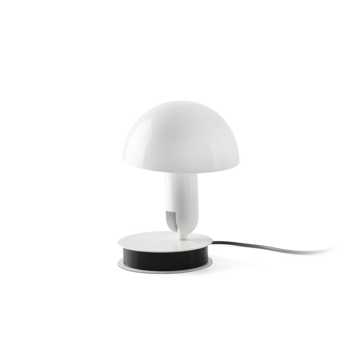 Bela 24cm Weiß schreibtischlampe Von Faro Barcelona - Dank ihrer praktischen Klemmfunktion l&auml;sst sie sich einfach an Kopfteilen, Regalen oder Schreibtischen befestigen &ndash; perfekt zum Arbeiten und Entspannen.