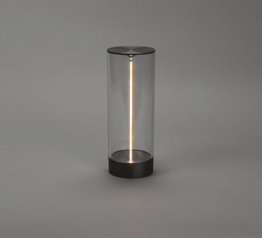 Edison 24cm Anthrazit tragbare Von Konstsmide - Edison ist mit dem mitgelieferten USB-Kabel in 6 Stunden vollständig aufgeladen und kann dann mit dem mitgelieferten USB-Kabel bis zu 9 Stunden leuchten.