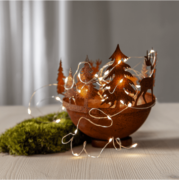 Lichterkette Dew Drop 4m Silber Von Star Trading - Die Schleife ist silberfarben mit warmwei&szlig;em Licht.