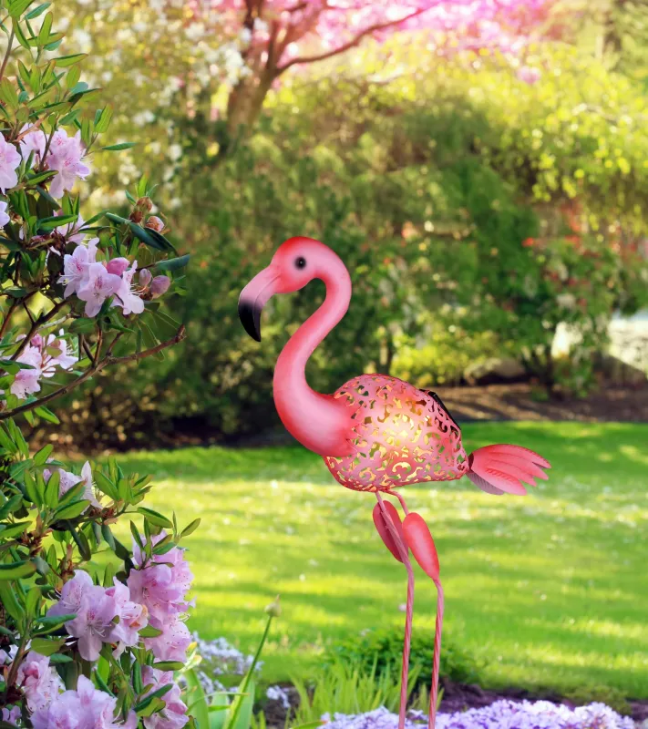 Flamingo Rosa solarleuchte Von Globo Lighting - Lys upp tr&auml;dg&aring;rden med en charmig flamingo i solcellsbelysning!