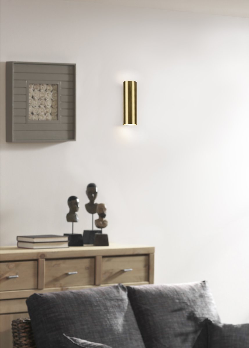 Marley 18cm Antikes Messing wandlampe Von Trio Lighting - Die Wandleuchte MARLEY ist mit ihrem dezenten Design und der hochwertigen Verarbeitung praktisch und minimalistisch zugleich.