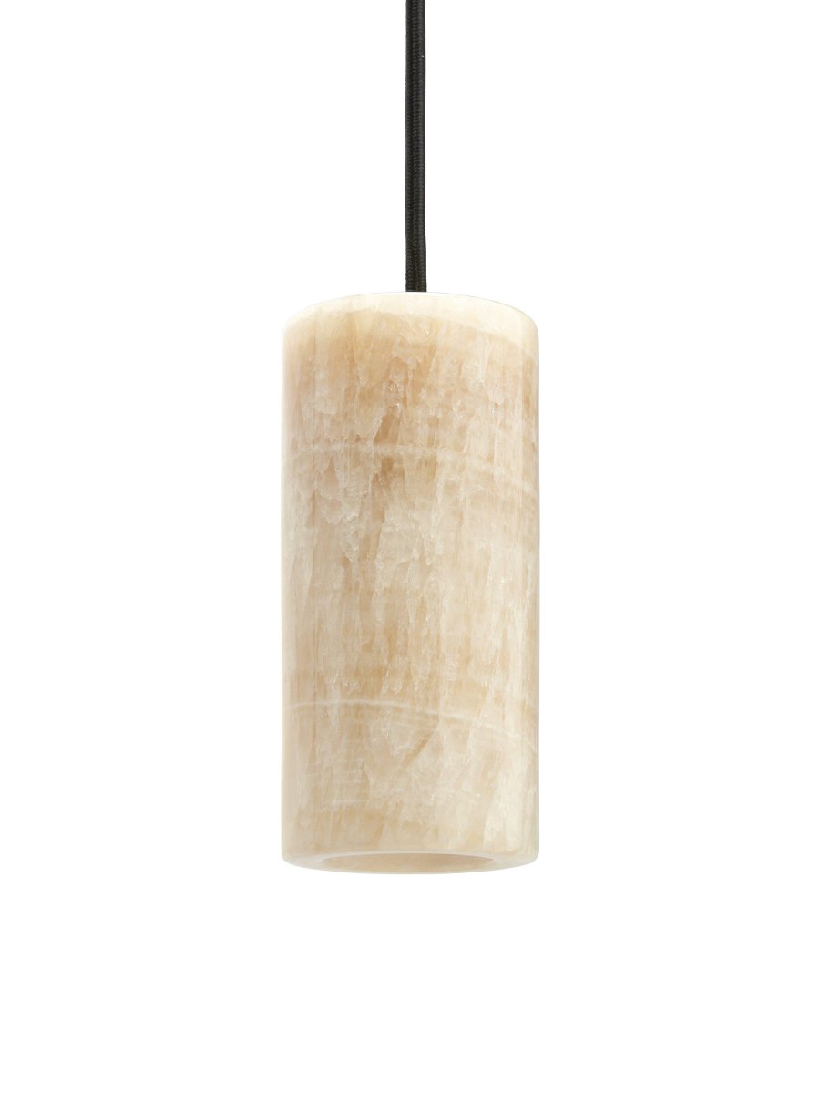 Lucie Ø7 Natur fensterlampe Von PR Home - Im eingeschalteten Zustand gibt diese Lampe einen warmen und angenehmen Farbton ab.