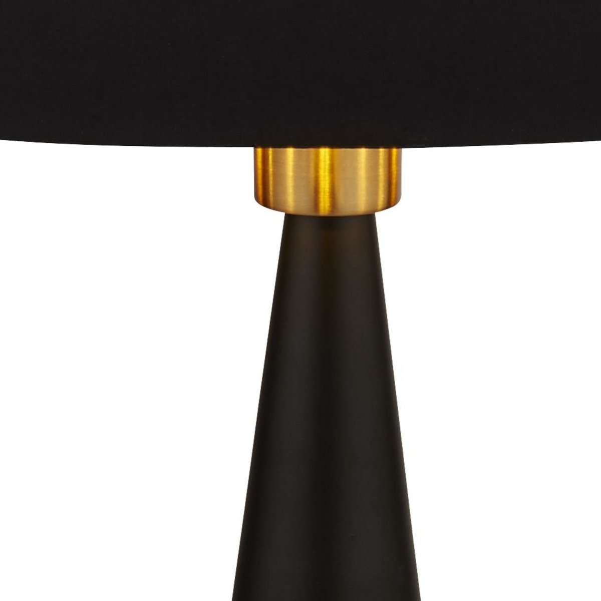 Chloe 40cm Mattschwarz tischlampe Von Searchlight - Mit ihrem minimalistischen und dennoch stilvollen Design wird diese Lampe mit ihrem auffälligen Design ein zeitloses Detail in Ihrem Zuhause sein.