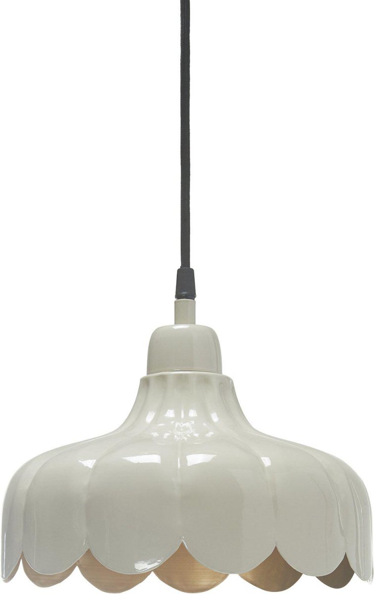 Wells Ø24 Beige fensterlampe Von PR Home - Wir haben uns von einer Blume inspirieren lassen und diese Serie in mehreren Modellen und Farben kreiert.