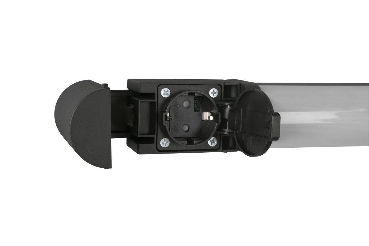 Piera 42cm Schwarz badezimmerlampe Von Trio Lighting - Die Leuchte ist mit moderner LED-Technologie für hohe Lichtqualität und Effizienz ausgestattet.