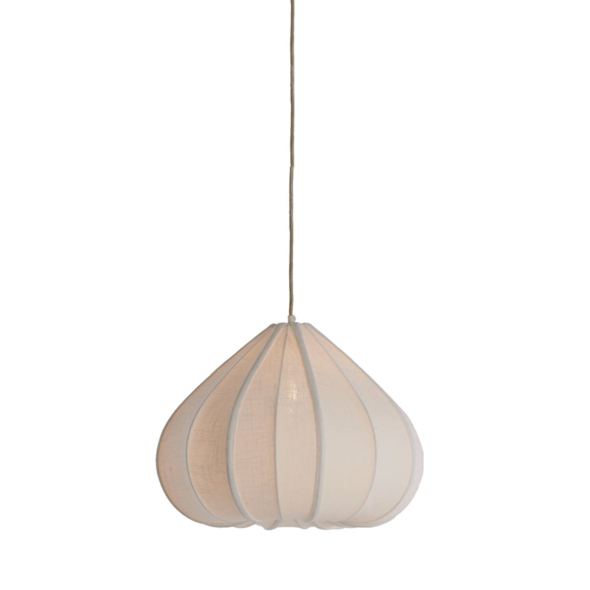 Zubeda Ø50 Cremeweiß hängelampe Von Light & Living - Zubeda besticht durch seine weiche und elegante Form und ist mit cremewei&szlig;em Stoff bezogen, der f&uuml;r eine warme und angenehme Lichtverteilung sorgt.