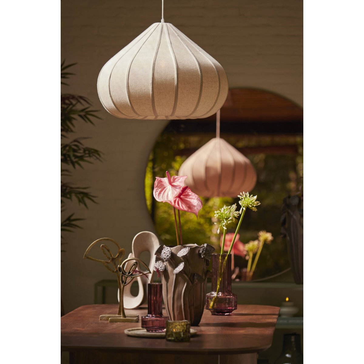 Zubeda Ø60 Braun hängelampe Von Light & Living - Zubeda ist eine stilvolle Pendelleuchte mit einem naturbraunen Leinenschirm.