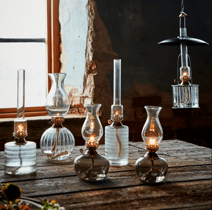 Frosted kerosene lamp big Transparent Von Strömshaga - Silberfarbener Brenner und Brennerrohr aus Klarglas.
