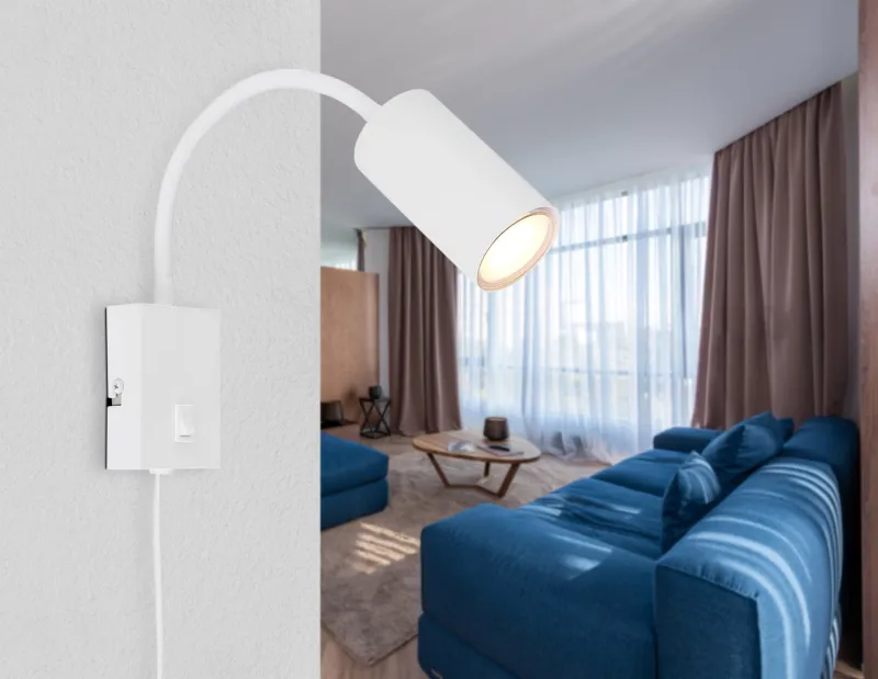 Robby Weiß leselampe Von Globo Lighting - Robby &auml;r en klassisk, kompakt v&auml;gglampa tillverkad i plast och mattvit metall, vilket ger en stilren och modern look.