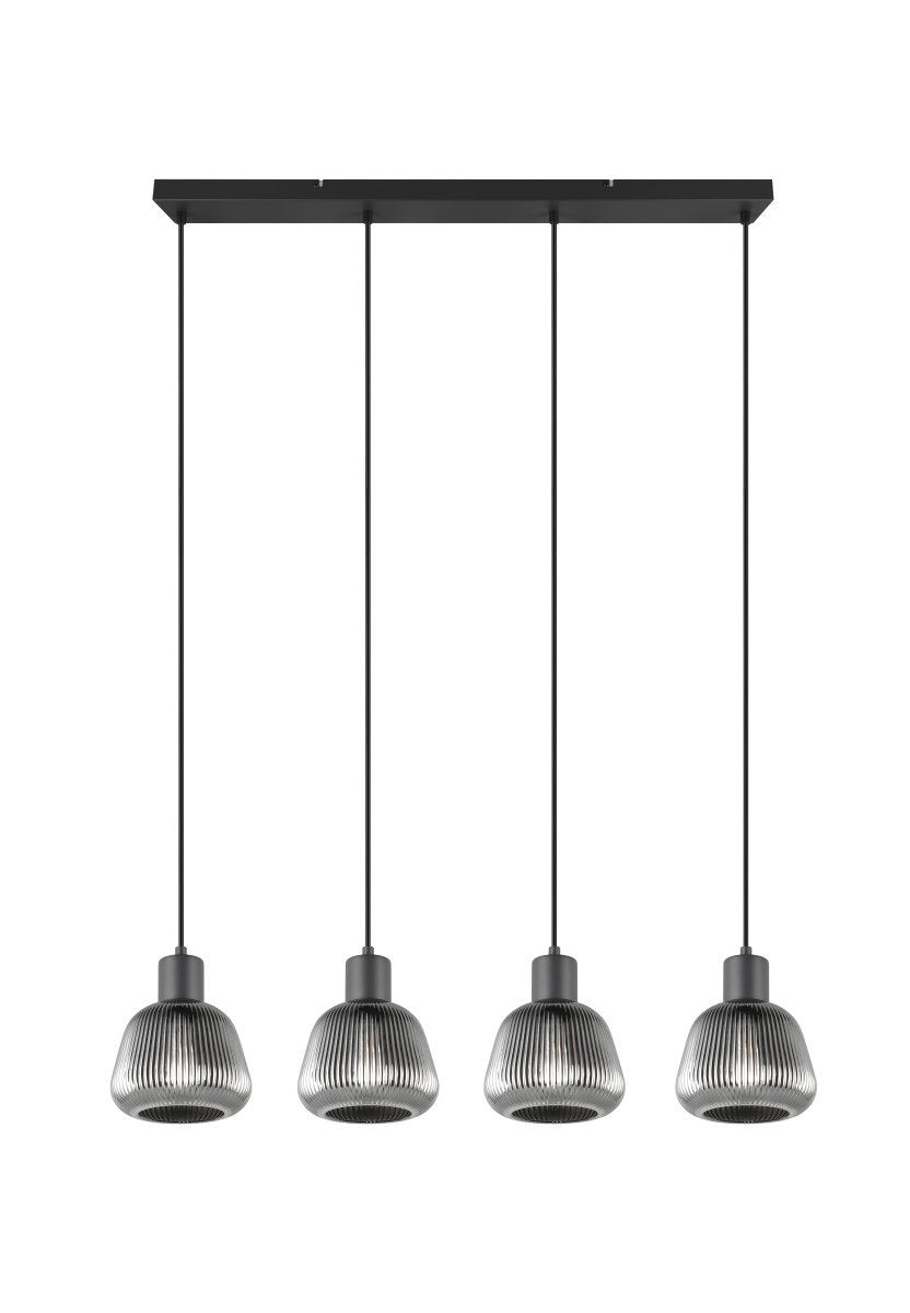 Tarifa 90cm Rauchgrau hängelampe Von Trio Lighting - Das mattschwarze Metall und die vier rauchgrauen Gläser verleihen dem Raum ein edles und zeitloses Flair.