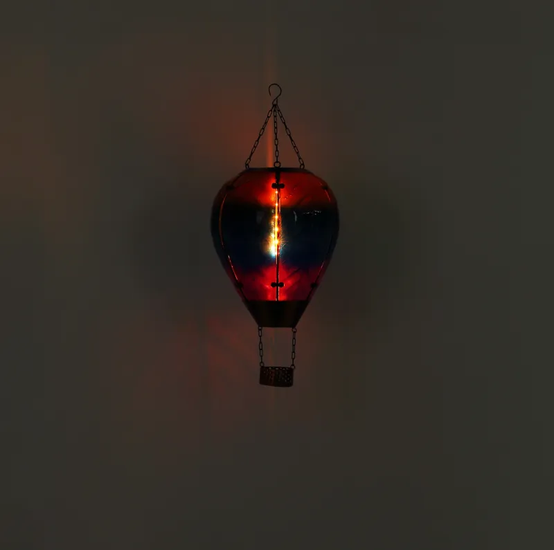 Balloon Mehrfarbig solarleuchte Von Globo Lighting - En unik och st&auml;mningsfull detalj som ger utomhusmilj&ouml;n en lekfull och elegant touch!